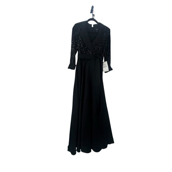 Xscape Women's Evening Sequin Long Sleeve Tux Ballgown Black Size 6 NWT - Picture 5 of 12